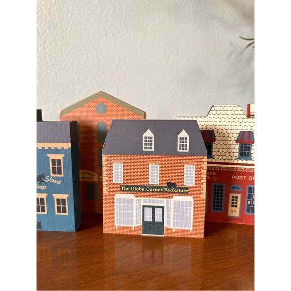 Vintage 9 Piece The Cats Meow Village Wooden Handpainted House Collection 80/90’ - Picture 3 of 14